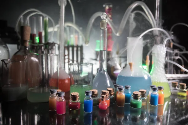 Farmacia Química Tema Frasco Vidrio Prueba Con Solución Laboratorio Investigación — Foto de Stock