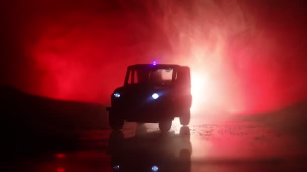 Coche Policía Por Noche Con Fondo Niebla 911 Emergencia Respuesta — Vídeo de stock