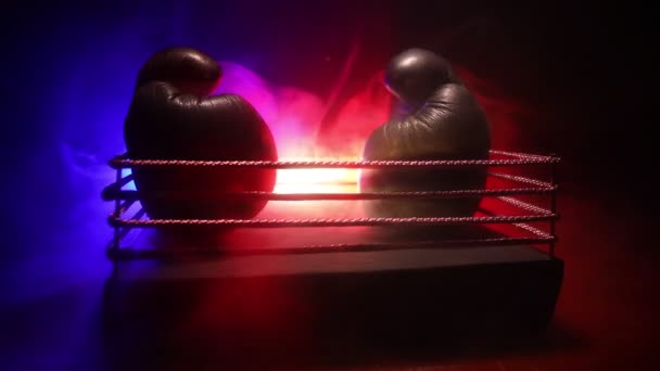 Kryssrutan Ring Scen Boxning Tecken Poserar Figur Konstverk Dekoration Sport — Stockvideo