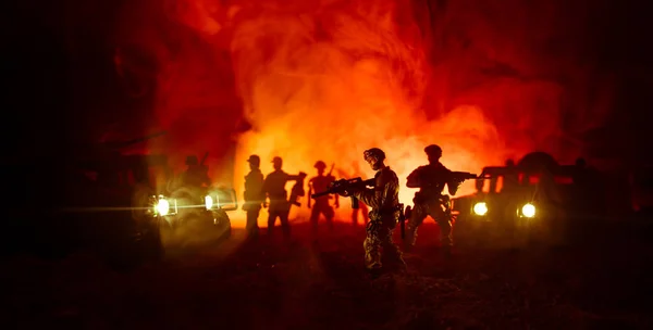 Conceito Guerra Cena Batalha Fundo Céu Nevoeiro Guerra Silhuetas Combate — Fotografia de Stock