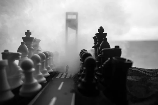 Chess Concept Business Strategy Ideas Silhouette Man Standing Middle Road — Stock Photo, Image