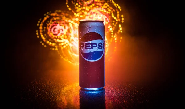 Baku Azerbajdzsán Április 2019 Pepsi Ellen Lehet Sötét Tónusú Ködös — Stock Fotó