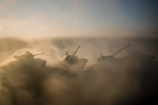 Concept Van Oorlog Militaire Silhouettes Vechten Scène Oorlog Mist Hemelachtergrond — Stockfoto