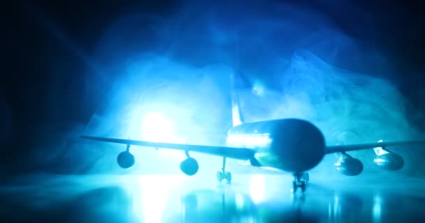 アートワークの装飾 ライトと煙を持つ旅客機 — ストック動画