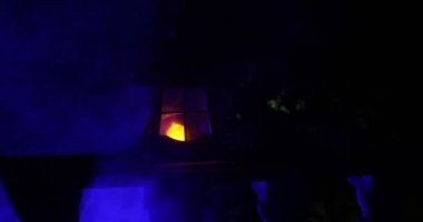 karanlıkta vintage fener yakın çekim görüntüleri