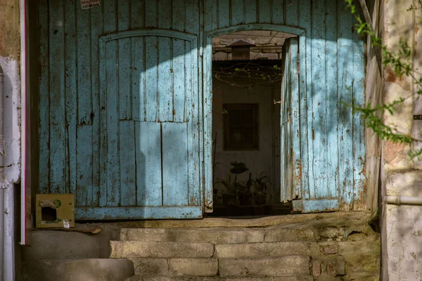 Puerta Vintage Enfoque Selectivo Disparo Aire Libre Bakú Azerbaiyán — Foto de Stock