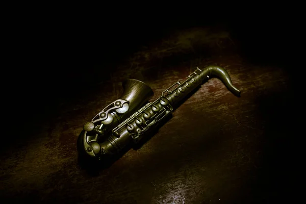 Concepto Musical Instrumento Jazz Saxofónico Alto Saxo Dorado Miniatura Con — Foto de Stock