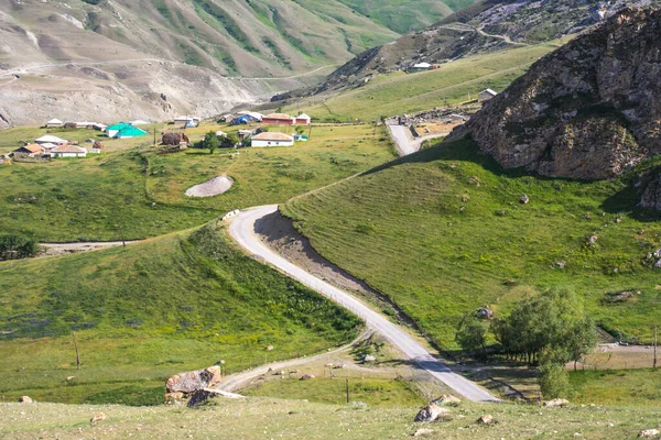 Hermoso Paisaje Las Montañas Verano Durante Día Montañas Atardecer Azerbaiyán — Foto de Stock