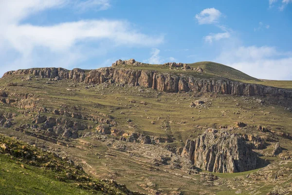 Hermoso Paisaje Las Montañas Verano Durante Día Montañas Atardecer Azerbaiyán — Foto de Stock