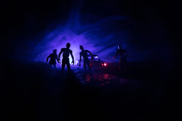 Photo Car Stopped Road Lighting Zombies Silhouette Terrible Zombie Night — Stock Photo, Image