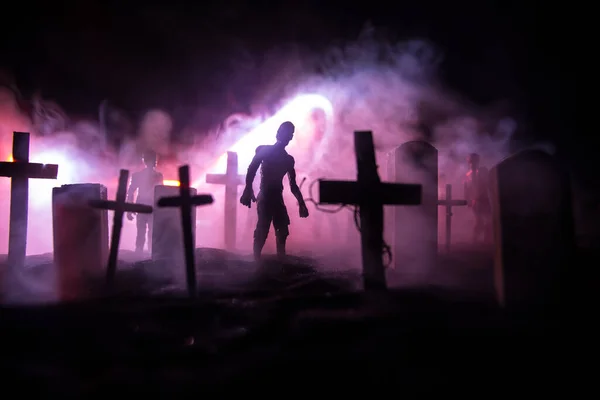 Skrämmande Utsikt Över Zombies Kyrkogården Död Träd Måne Kyrka Och — Stockfoto