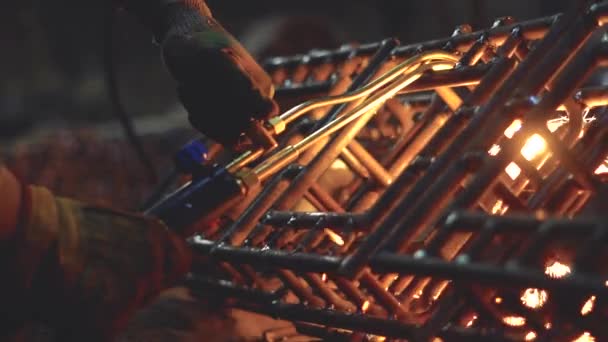 Welding Work Welding Steel Spread Spark Lighting Smoke — Stock Video