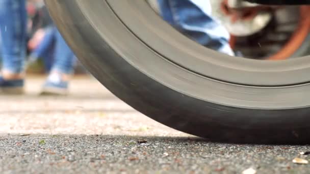 Rússia Novokuznetsk 2018 Deslizamentos Roda Motocicleta — Vídeo de Stock