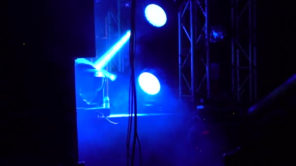 Rampenlicht beim Konzert — Stockvideo
