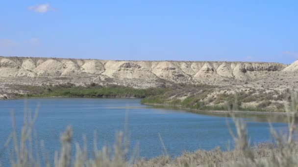 Lago Las Montañas — Vídeos de Stock