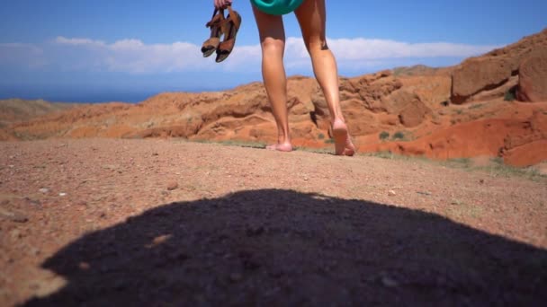 Girl Stands Barefoot Mountains — Stock Video