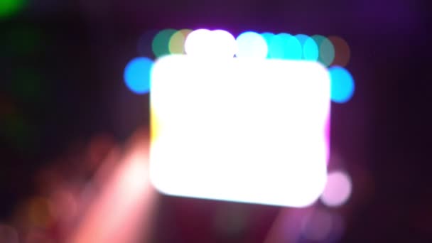コンサートのボケにスポット ライト — ストック動画