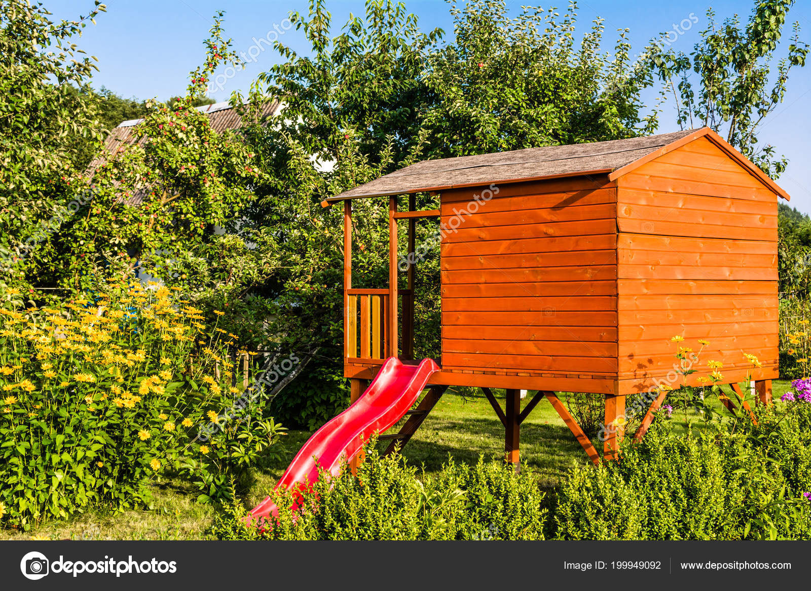 garden playhouse