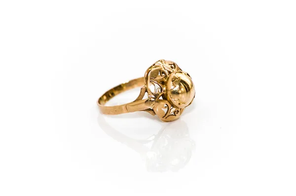 Anello Oro Isolato Sfondo Bianco — Foto Stock