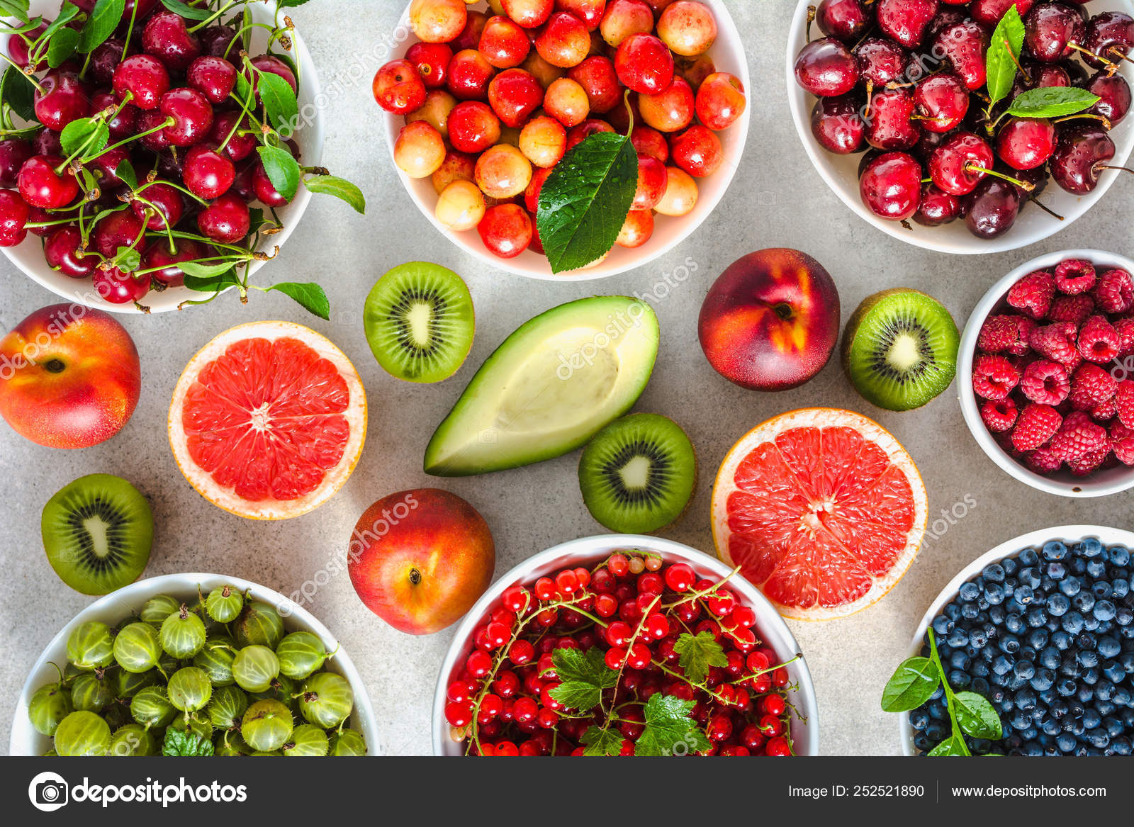 Superfoods: Myth or Reality? What Science Really Says https://st4.depositphotos.com/9913494/25252/i/1600/depositphotos_252521890-stock-photo-healthy-food-on-table-bowls.jpg?utm_source=chatgpt.com