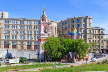 Moskova, Rusya-Haziran 03, 2018: büyük şehit George Tapınağı görünümü Moskova tarihi merkezinde bakire fatih 'in kapak güneşli bir gün