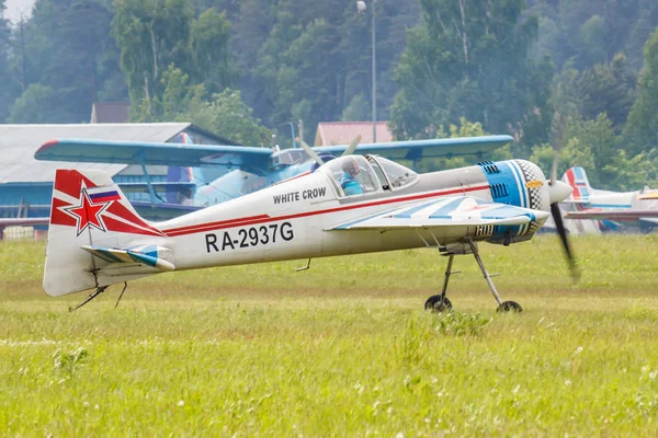 Balashikha, Moscow region, Russia - May 25, 2019: Russian sports and aerobatic aircraft SP-55M RA-2937G preparing for takeoff on Chyornoe airfield at Aviation festival Sky Theory and Practice 2019 — Stock Photo, Image