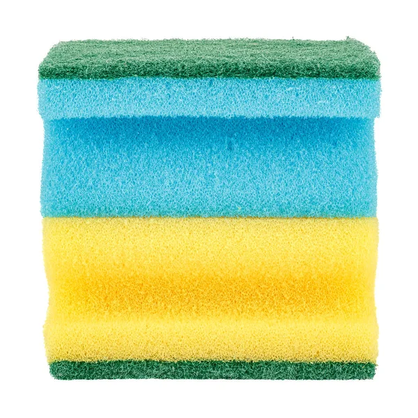 Beyaz arka planda izole edilmiş bulaşıkları yıkamak için parlak sarı ve mavi süngerler