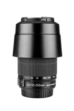 Moskova, Rusya - 18 Temmuz 2020: Canon EF-S 55-250 mm lens ve beyaz zemin kaplaması izole edilmiş lensler