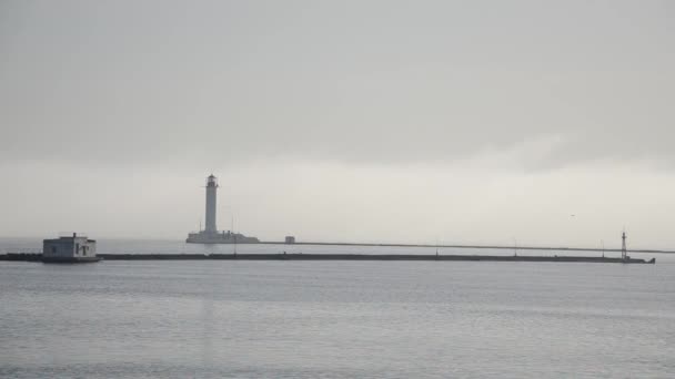 Faro Odessa Mar Negro Horizonte — Vídeo de stock