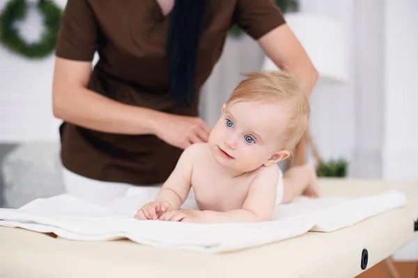 Happy Baby Having Massage Professional Female Masseuse Health Care Medical — Stock Photo, Image