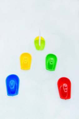 Köpük banyo plastik çok renkli oyuncak tekneler.