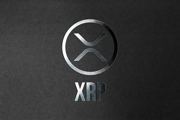 3D illüstrasyon XRP para kripto para ve modern bankacılık kavramı. Fotoğraf gerçekçi görünüm gümüş şekil 3D.