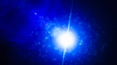 Gerçekçi Len parlama ışık efekti siyah arka plan üzerinde. Optik