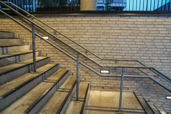 Vintage Handrail Outdoor Concrete Stairs — Stock Photo, Image