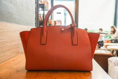 turuncu trendy kullanışlı deri moda kadınlar çanta modern kahve Cafe ahşap tablo