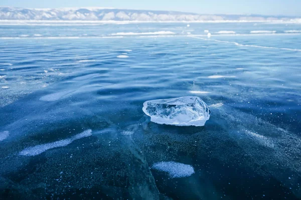 Заморожений Кубик Льоду Замерзлому Озері Байкал Зимовий Сезон — стокове фото