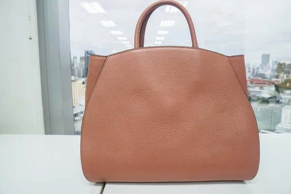 Bolso Mujer Cuero Beige Lujo Para Trabajar —  Fotos de Stock