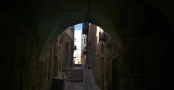 Los antiguos edificios árabes de la ciudad para el papel pintado — Foto de Stock