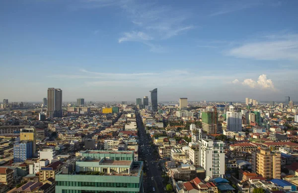 Phnom Penh Kamboçya Şehir merkezindeki Sky Bar 'dan Gündüz Saati