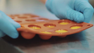 Moleküler mutfak mango jöle tiramisu için