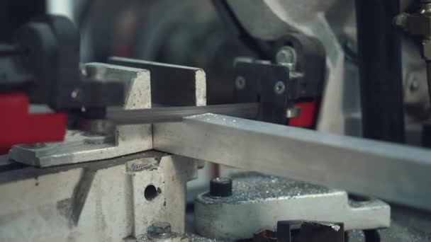 Automatic band saw cutting tool steel — Stock Video