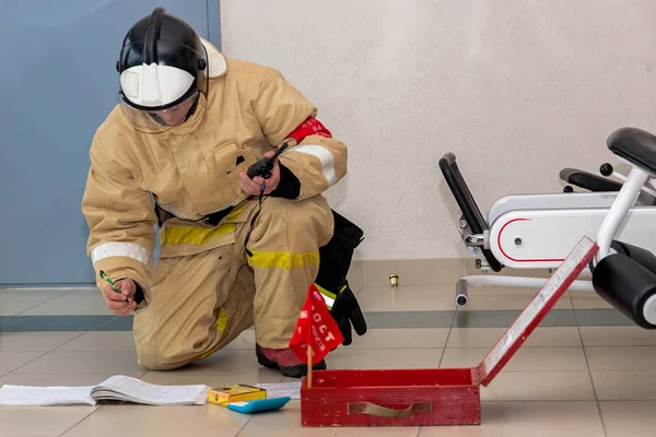 Yangın. Rusya Acil Durumlar Bakanlığı. Yangın. Orman yangınları. İtfaiye arabası.