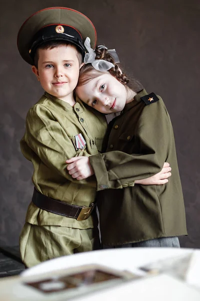 Bambini Uniforme Soldati Difensori Della Patria Tema Militare Uniforme Militare — Foto Stock