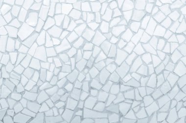 Kırık fayans mozaik seamless modeli. Beyaz ve gri karo duvar yüksek çözünürlüklü gerçek fotoğraf veya tuğla sorunsuz ve iç arka plan doku.