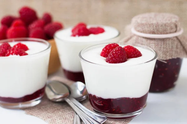 Raspberries Raspberry Jam Fresh White Yogurt Detail View Three Cups — Stock Photo, Image