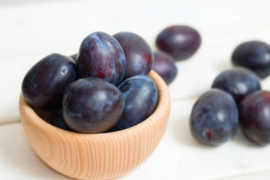 Erik. Tüm dünyada kullanmak için birçok yol ile ortak tatlı meyve