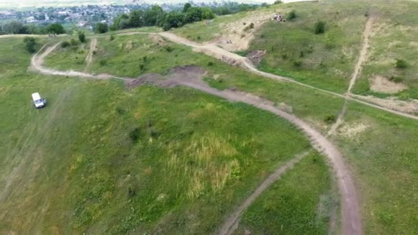 Aerial Góry Dół Torze Motocross Pokazano Wysokiej Wydajności Road Motocykli — Wideo stockowe