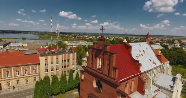 Drohnen Rundumblick Auf Die Kleinstadt — Stockvideo