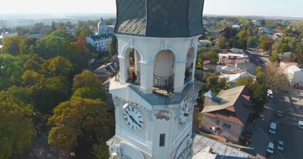 Panoramica Veduta Aerea Drone Della Piccola Città — Video Stock