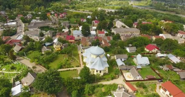 Panoramische Luchtfoto Drone Uitzicht Kleine Stad — Stockvideo